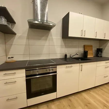 Ferienwohnung Pier 2 In מלון דירות קושהאבן